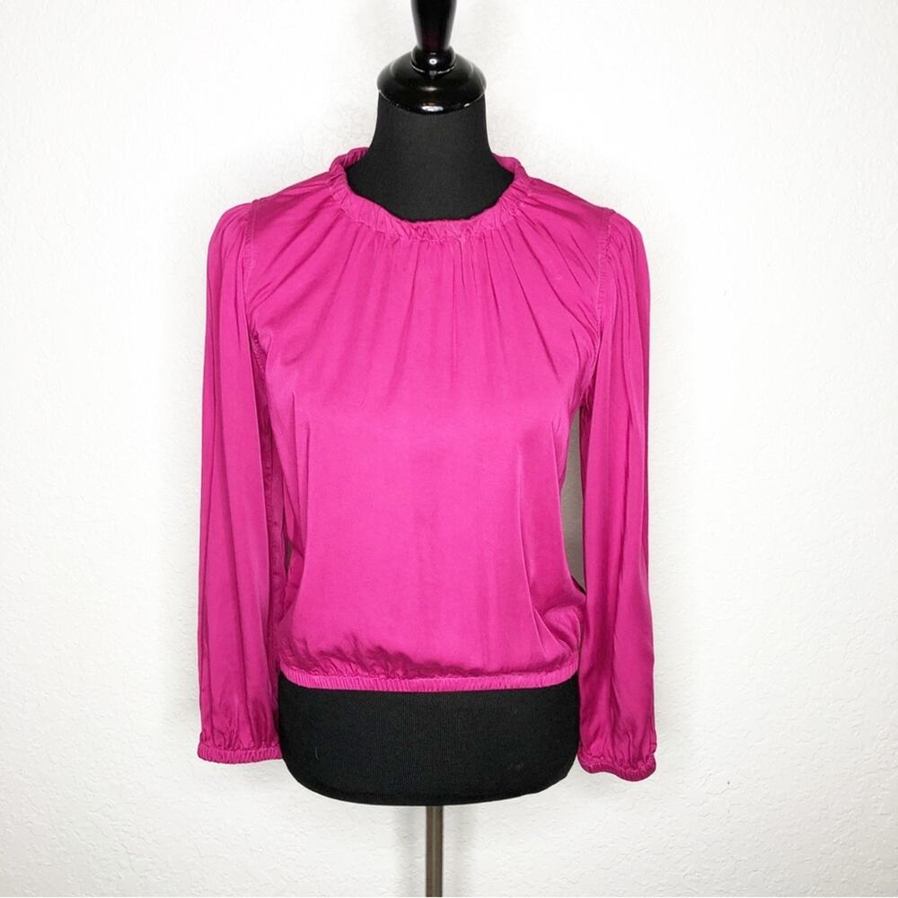 Anthropologie Cloth & Stone dark pink pleated long sleeve top size Medium